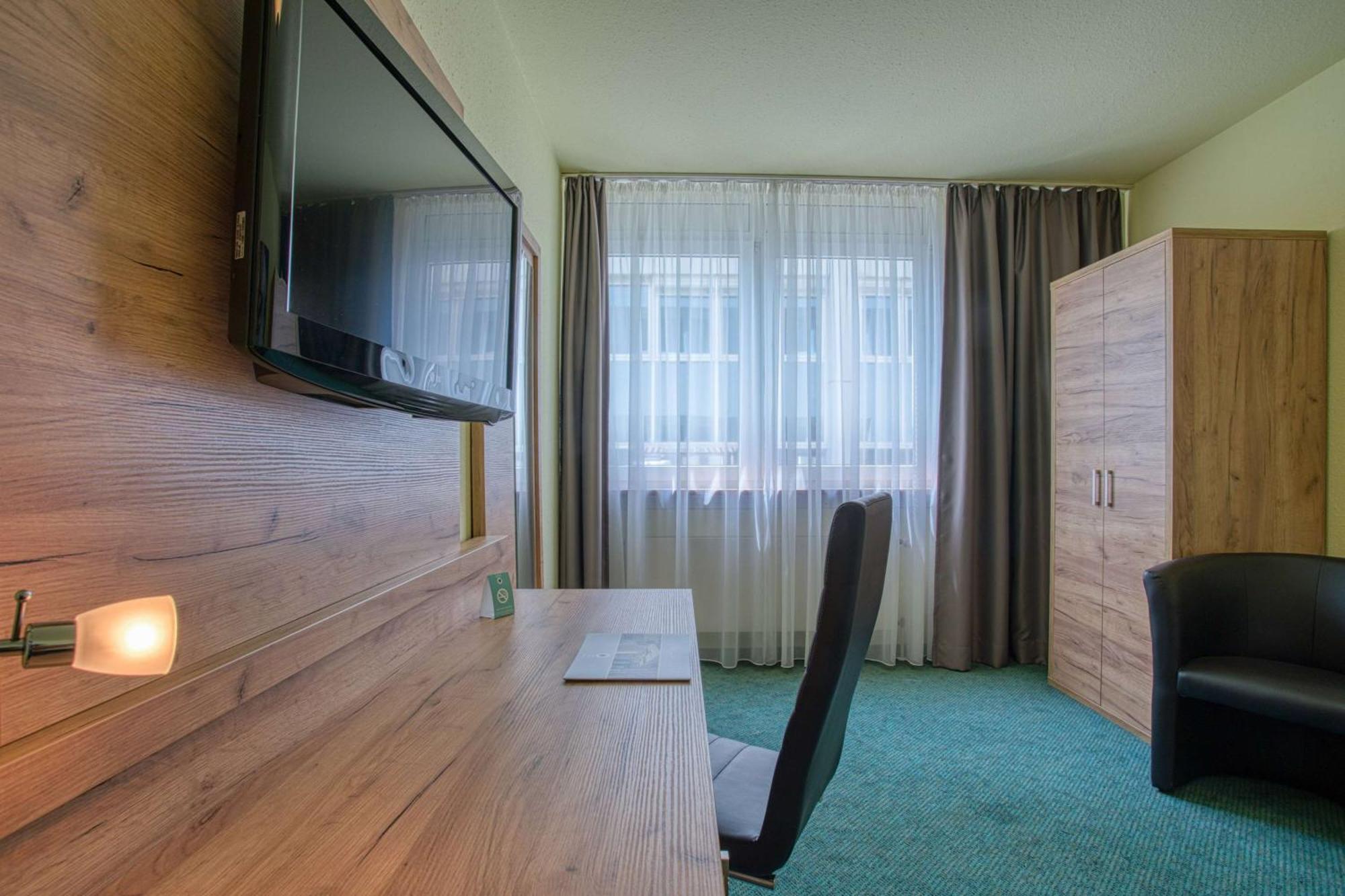 Centro Hotel Boeblingen, Trademark Collection By Wyndham エクステリア 写真